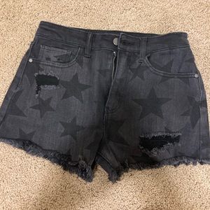 Star shorts